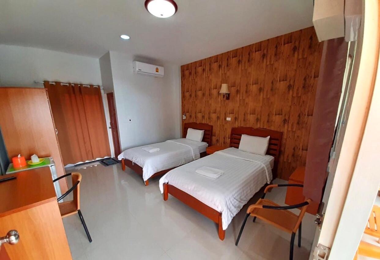 Pantip Residence Nan Luaran gambar